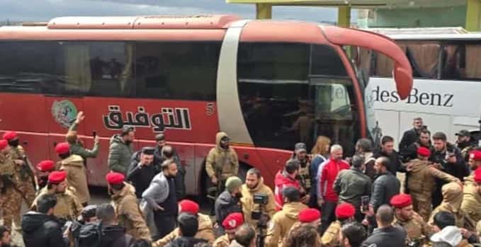 Süveyda’da esir takası başladı