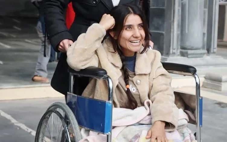 Kobani’de bacaklarını kaybeden üniversite öğrencisi: Bize saldıranın kız kardeşi yok muydu?