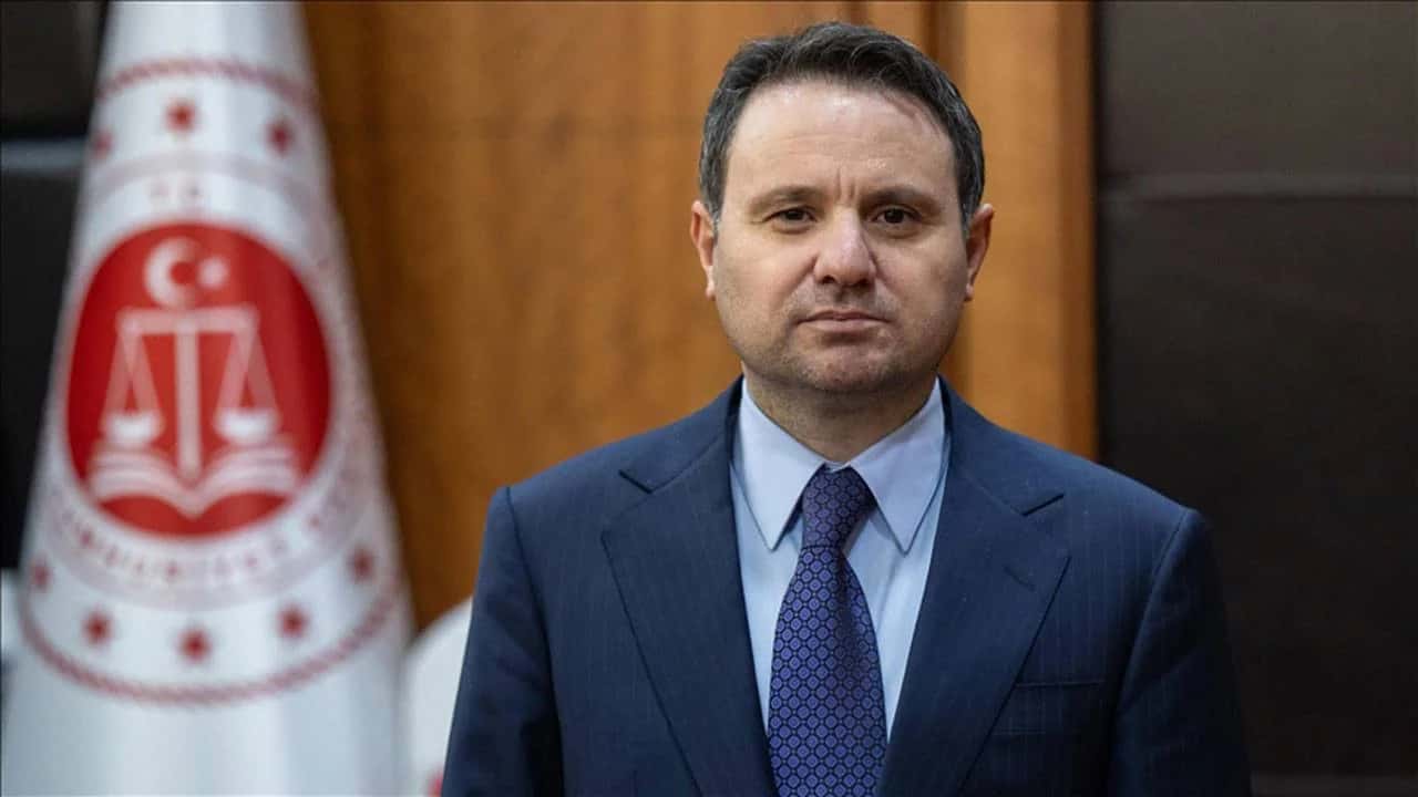 Adalet Bakanı Gürlek'in açıklamalarına 80 barodan ortak tepki: "Savunma hakkına