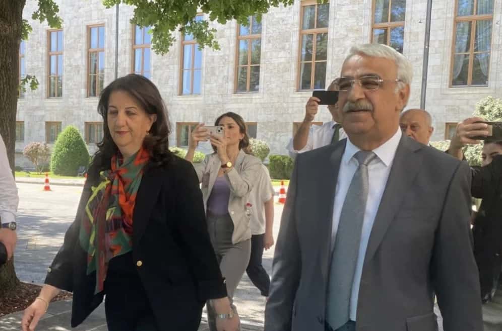 DEM İmralı Heyeti’nden Demirtaş’a ziyaret