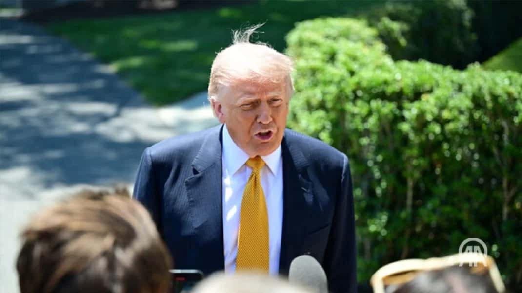 Trump, ABD medyasını "vatana ihanet" ile suçladı!