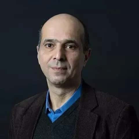 Yektan Türkyılmaz: Merhaba