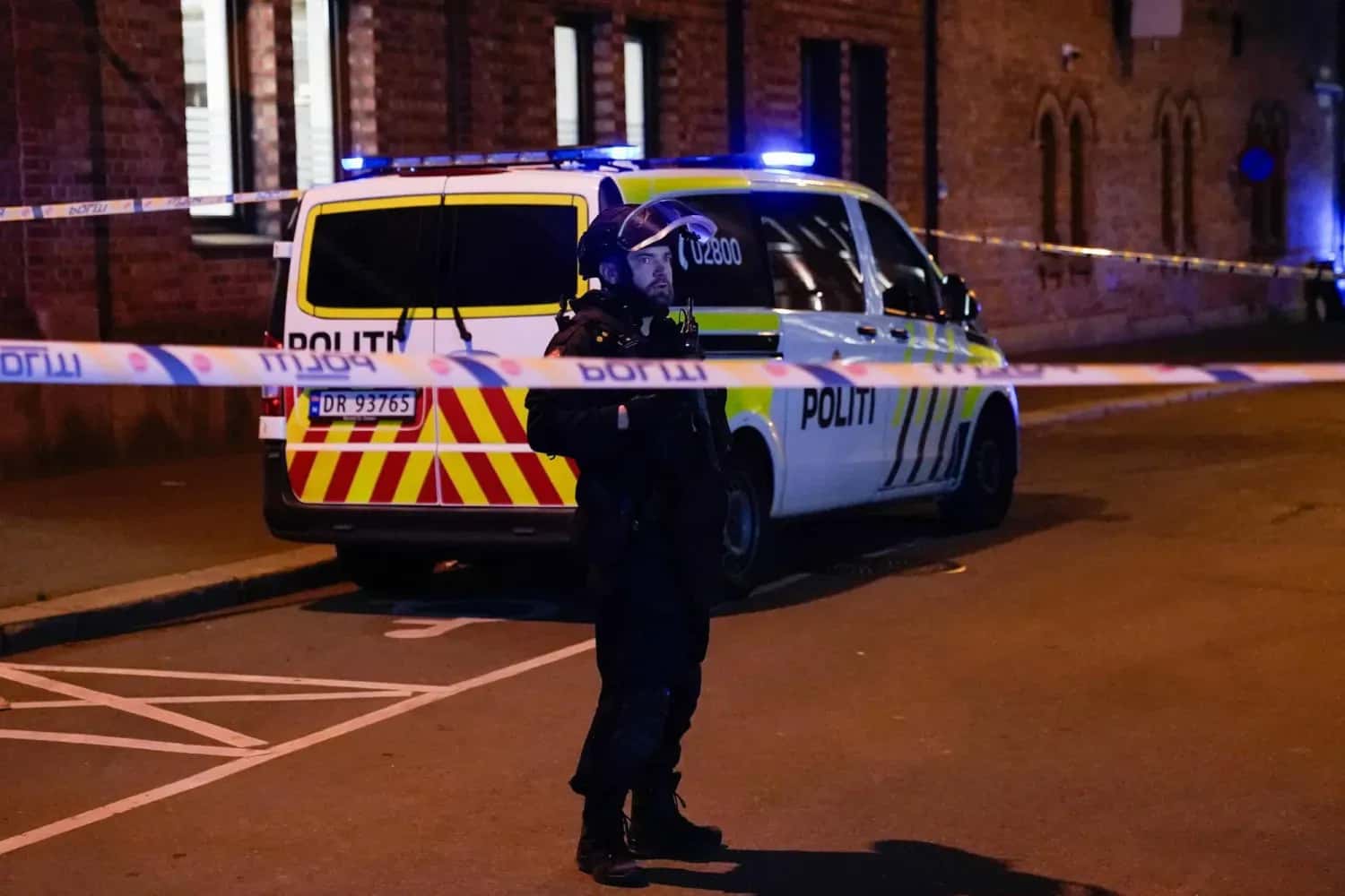 Norveç polisi, NATO karargahına saldırı planlamakla suçlanan bir genci yakaladı