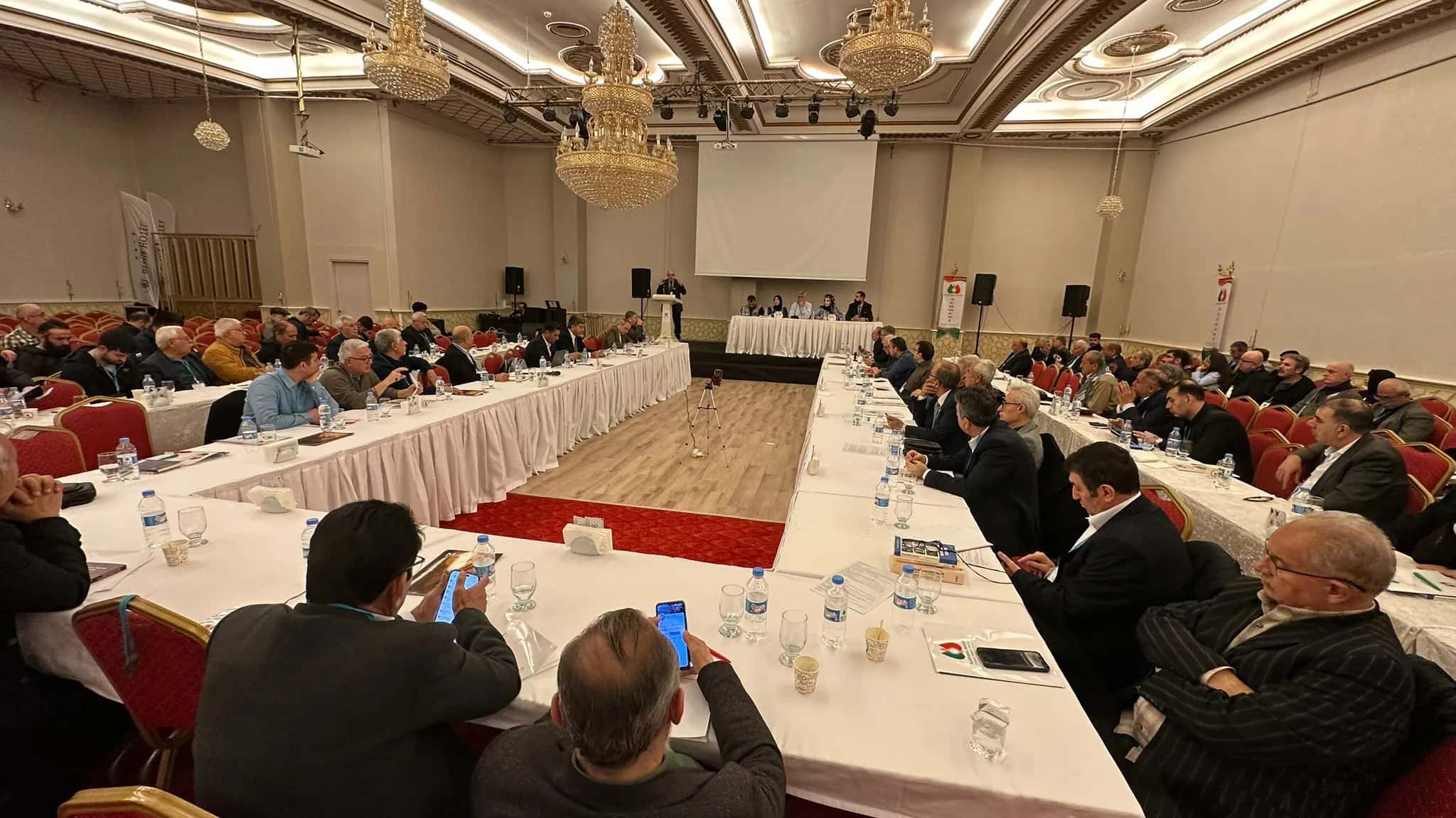 Kürt Milli Platformu’ndan 13 maddelik deklarasyon
