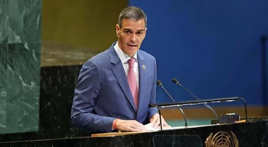İspanya ABD'ye hava sahasını da kapattı