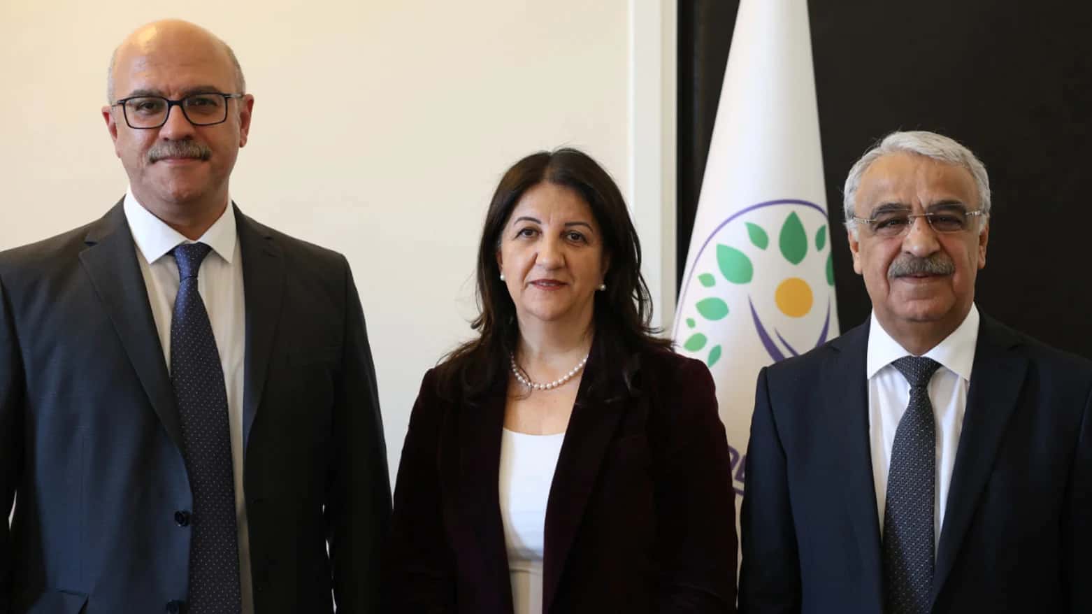 İmralı Heyeti Öcalan’ın görüşlerinin çarpıtıldığını iddia etti
