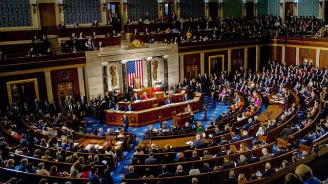 Senato'dan Trump'a İran engeli