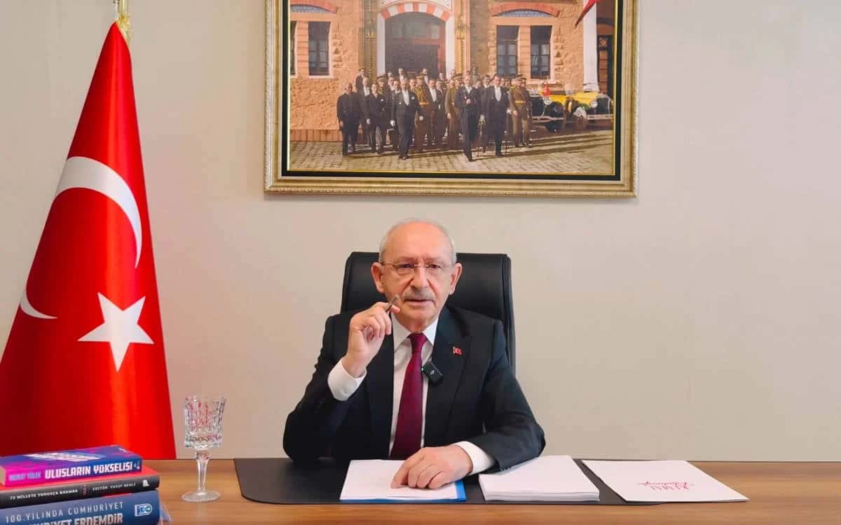 Bloomberg: 'Mutlak butlan' kararı sonrası Türkiye'nin döviz satışı 6 milyar dolara ulaştı! -