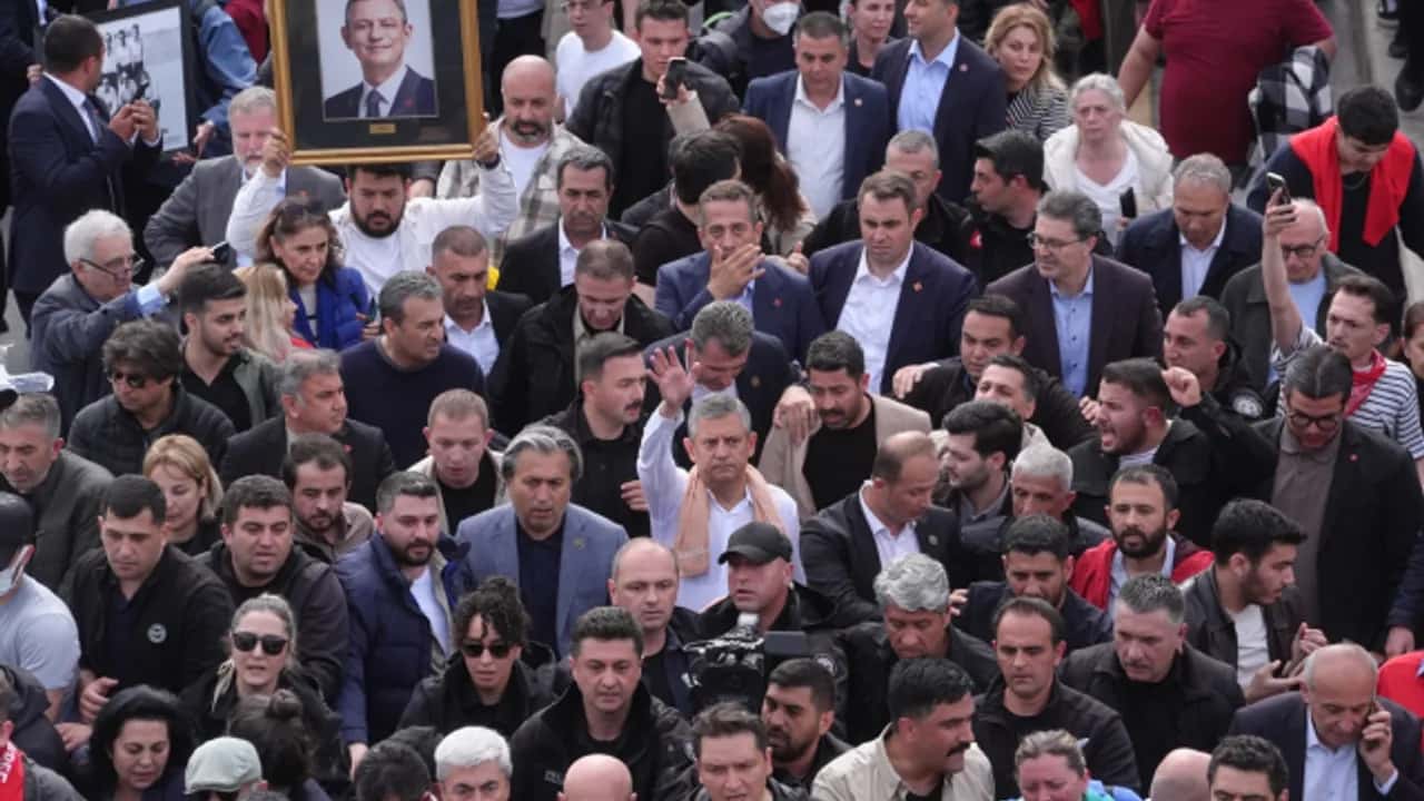Özgür Özel'in TBMM yürüyüşüne ilişkin soruşturma başlatıldı
