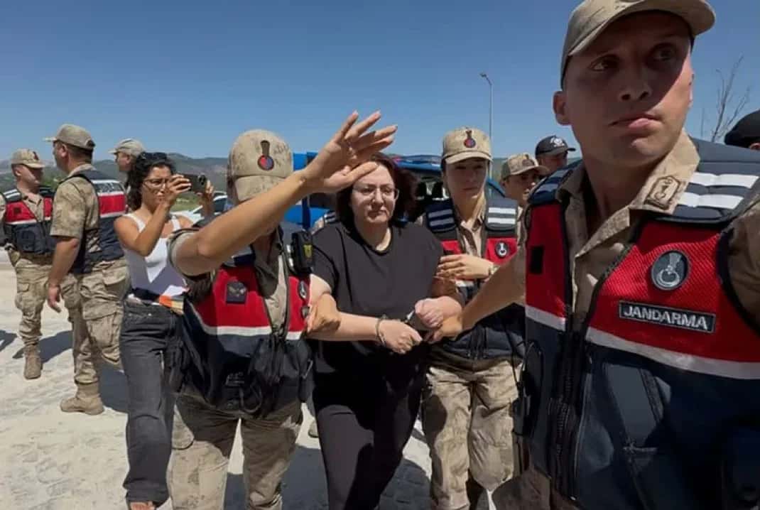 Gülistan Doku soruşturması: 'Valinin eşi 100 bini al, cesedi yok et dedi'