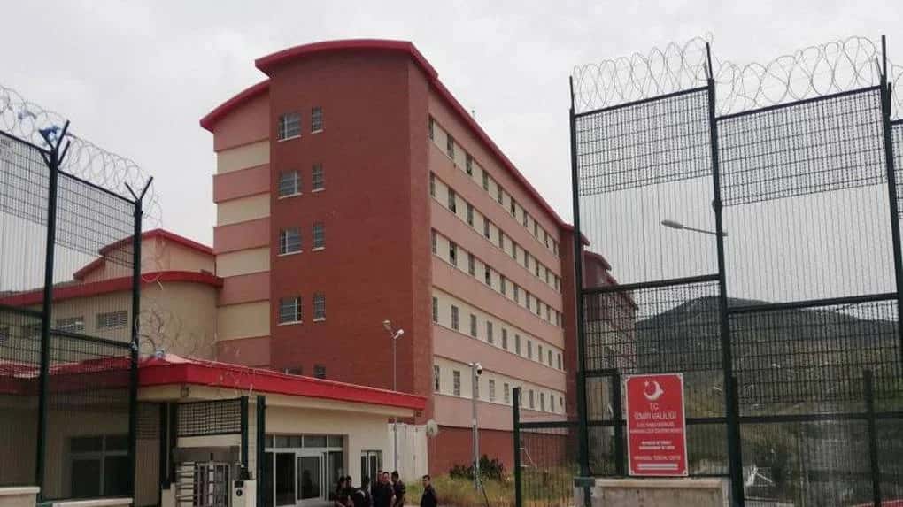 İzmir’de alıkonulan 4 yaşındaki ağır epilepsi hastası Ezidi çocuğun ilaçları tükendi
