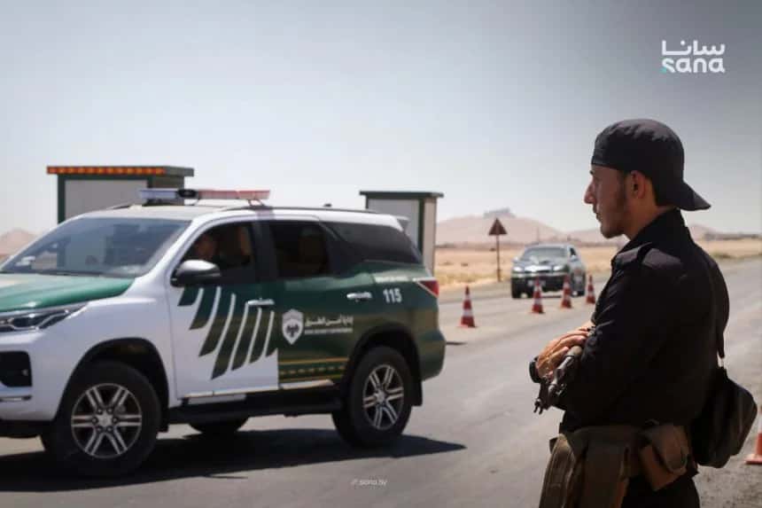 Hama kırsalında iki devriyeye aracına saldırı, dört güvenlik personeli hayatını kaybetti