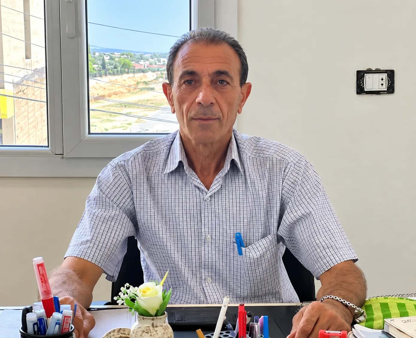 Rojava'da tanınmış felsefe öğretmeni Hasan Keleş çarşı ortasında kaçırıldı: Ailesinden 300 bin dolar fidye istendi