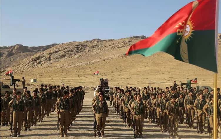 Şengal'de 2 bin YBŞ üyesinin bugün Irak güvenlik güçlerine katılması bekleniyor